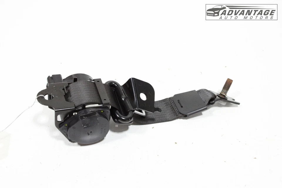 Chevrolet Malibu 2020-2025 trasero segunda fila tensor de cinturón de seguridad derecho OEM Foto 3 de 4