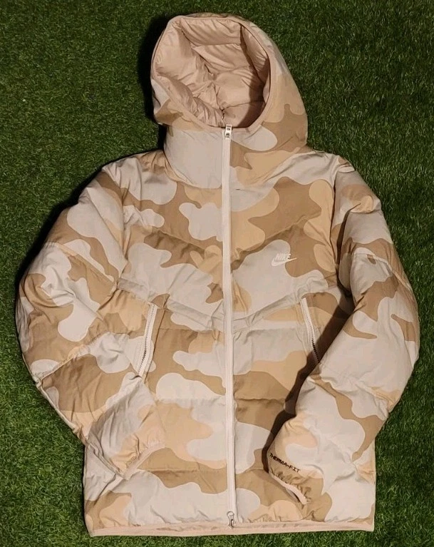 Nike Sportswear Thermal Hooded Windrunner Tan Camo Jacket DQ4935-072 Size Small