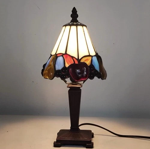 Vintage Tiffany Style Stained Glass Table Lamp, Bedside Lamp, 13" Tall