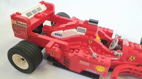 LEGO Model Team 2556 Ferrari Formula 1 Racing Car - Complete Vintage Boxed 90s