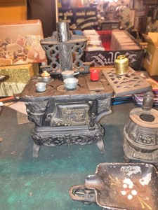 Antique Black Cast Iron Crescent Salesman Sample Stove Oven +stoves and pieces