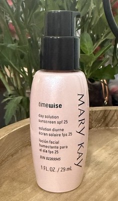 Mary Kay 026905 Timewise Day Solution 1 Oz. Sunscreen SPF 25 Exp 2013