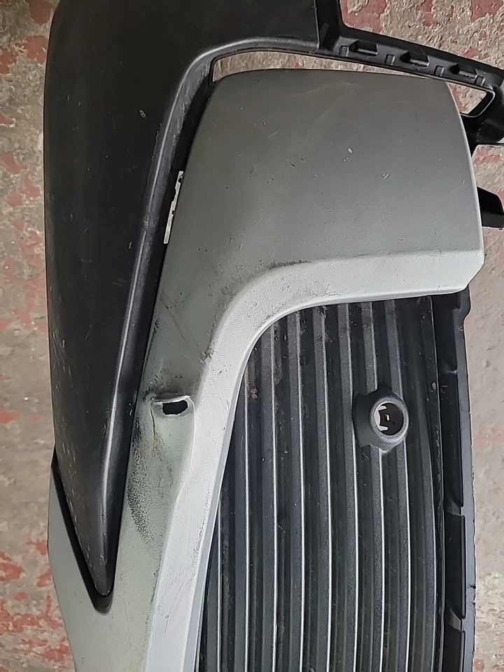 FORD EXPLORER USED Front Bumper LOWER GRILL+TRIM 2024-On R2KB-17C831-B - Image 4 of 4