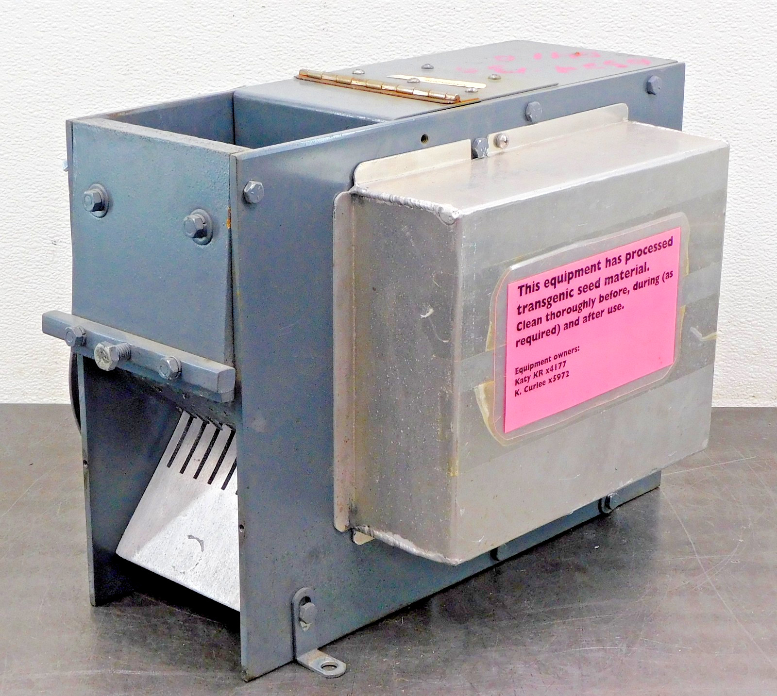 Dow AgroSciences Transgenic Seed Thresher Processor 16" L x 12" H