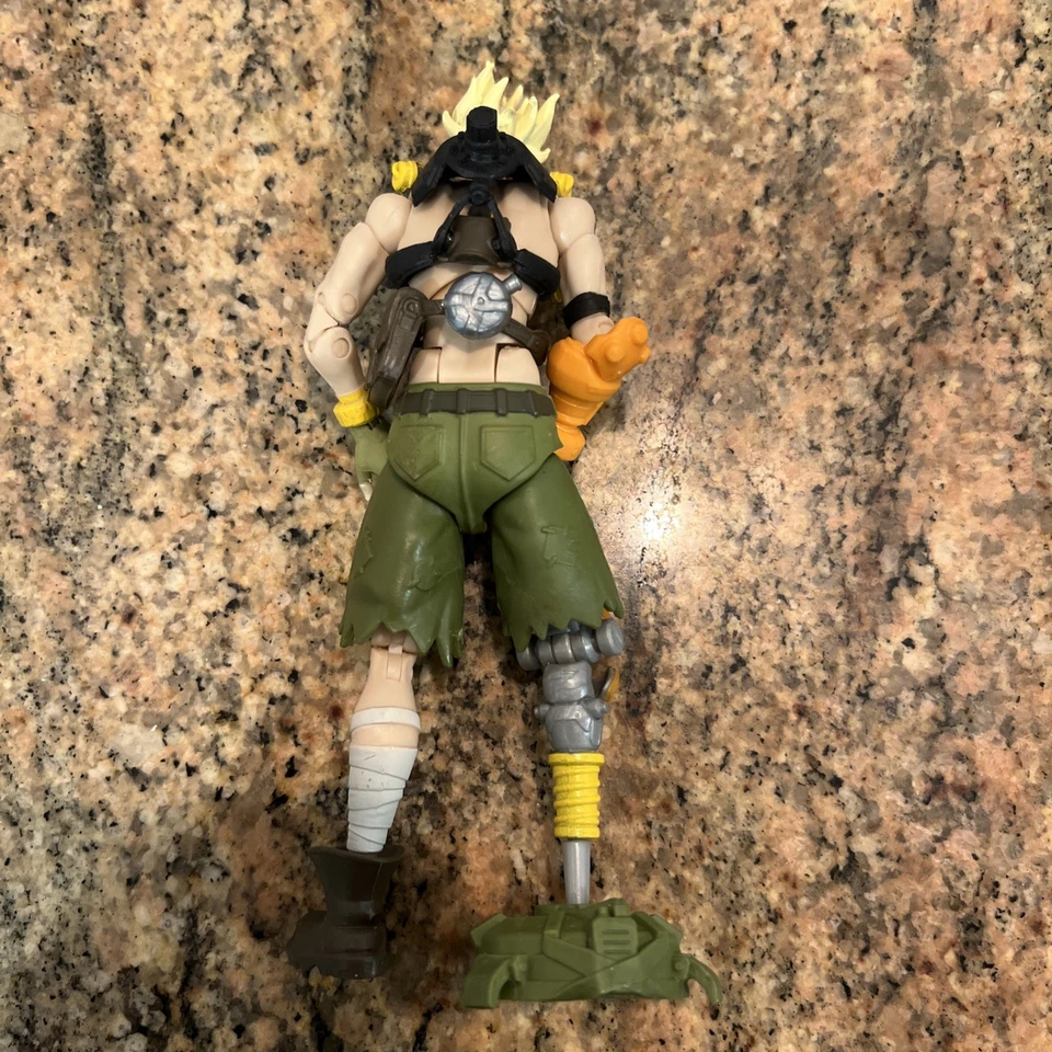 Hasbro Overwatch Ultimates Junkrat 2019 6" Poseable Action Figure Loose - Image 2 of 2