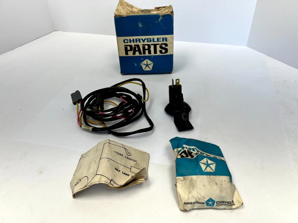 Plymouth Dodge Valiant Dart 1968-1969 mapa cortesía paquete de lámpara ligera nuevo de lote nuevo 2864322 Foto 4 de 4