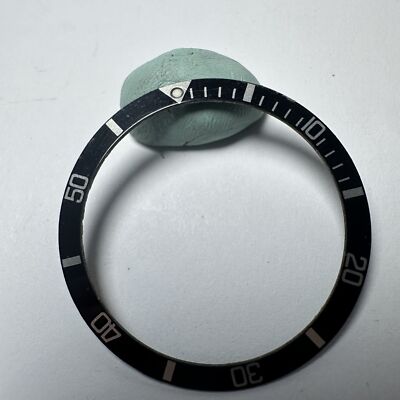 Rolex Submariner 5513 1680 Black Insert Glowing Used