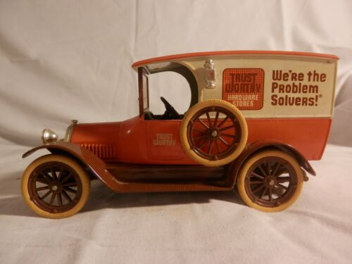 Collectible Limited Edition1916 stuebaker bank - Picture 1 of 6