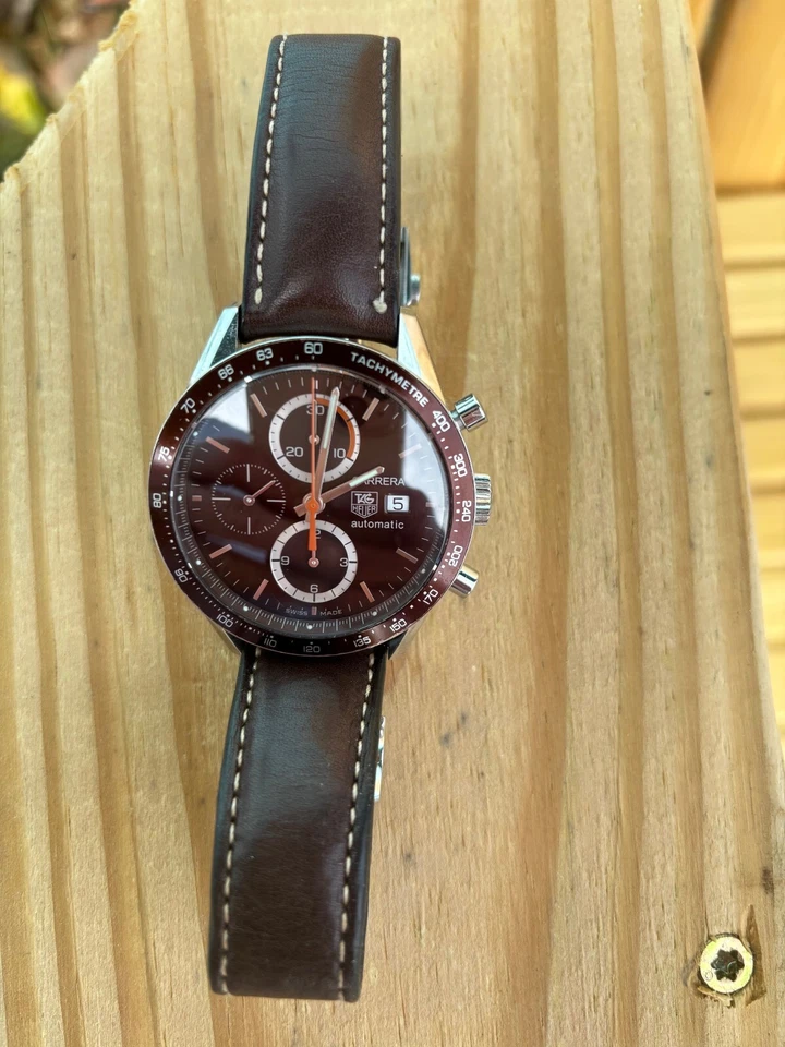 Reloj TAG Heuer Carrera marrón para hombre - CV2013 Foto 2 de 4
