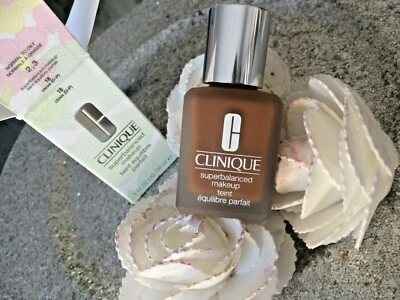 CLINIQUE FOND DE TEINT équilibre PARFAIT 18 CLOVE CHOCOLAT POUR METISSE VAL 39€