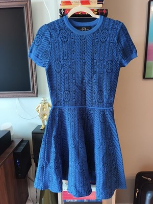 Alexander McQueen Blue Geometric Knit Fit & Flare Short Sleeve Short Dress | eBay Alexander McQueen Blue Geometric Knit Fit & Flare Short Sleeve Short Dress | eBay
