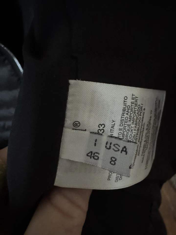 ADD Black Down Women’s Jacket with Ruffle Size 8 designed In Italy - Image 4 of 4