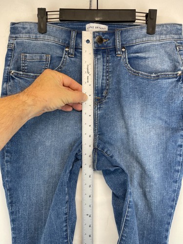 Lane Bryant Cropped Jeans - Womens Size 14 - Blue High Rise Signature Fit (3704) - Picture 10 of 19