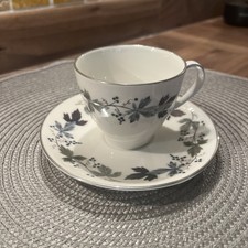 Cup, saucer & tea plate set x 2, Royal Doulton, Burgundy pattern, 1970s vintage