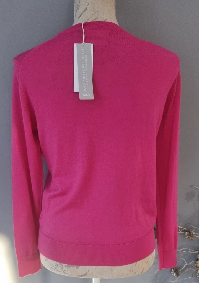 Marks & Spencer magenta Extra Fine Lambswool sweater jumper UK6 will fit 8 BNWT - Image 4 of 4