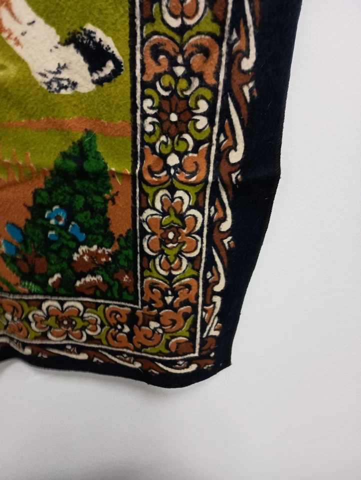 VTG Tapestry Wall Hanging Galloping Wild Horses Western Equestrian BOHO 58"x37" - Image 3 of 3