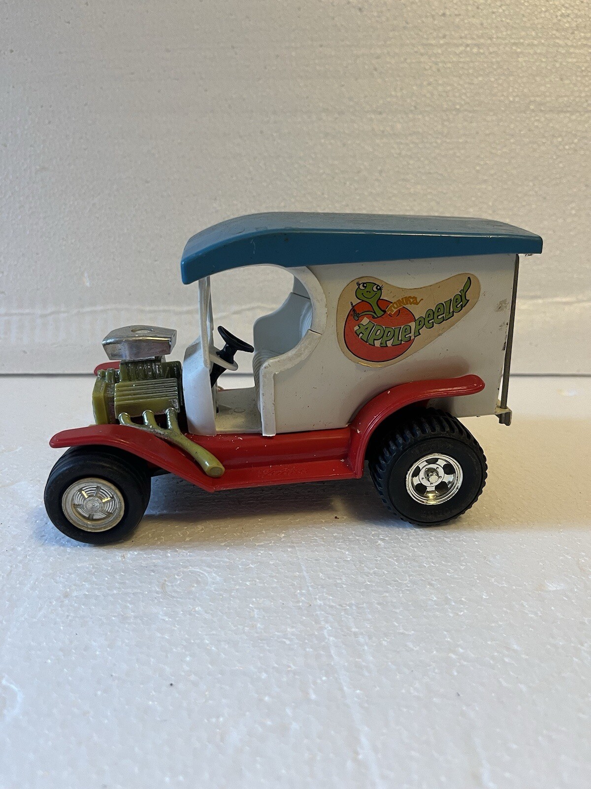 Vintage Tonka T’s Apple Peeler Ford C-Cab Hot Rod Toy Tin/Plastic