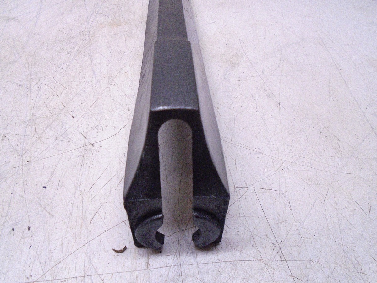 A1 0911907 OMC Cobra Stern Drive Trim Tilt Cylinder Cover 911907