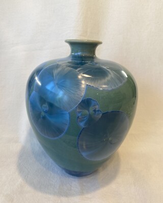 Signed Louise Reding High Fired Crystalline Glaze 7.5  Tall Vase Green Blue Mint