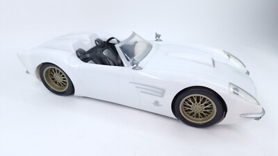 Bratz Dolls Car White Convertable Cruiser World Maserati Roadster MGA Vehicle