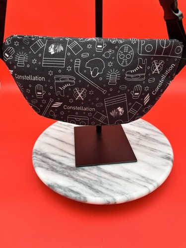 Chicago Blackhawks Fanny Pack 2022-23 Season Black Adjustable. Preowned. - Picture 2 of 8