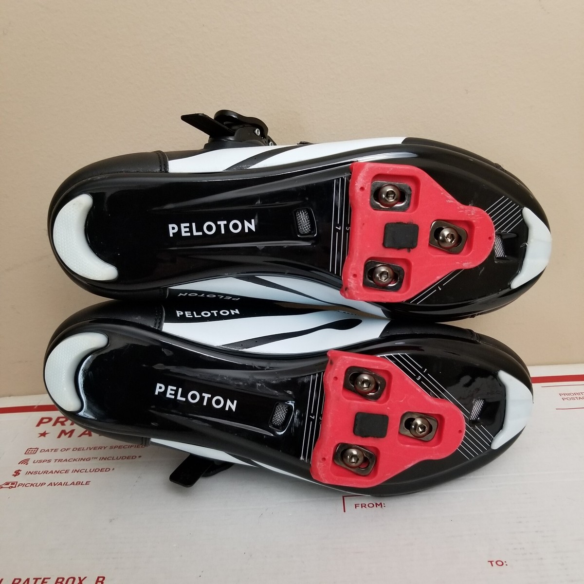 Peloton Cycling Shoes Black Red Size 39 Bike Biccyle Spin  display picture 3