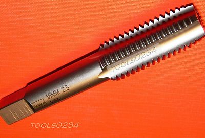 Irwin Metric Plug Tap 4 Flute Carbon Steel M8x1.0 Irwin M8 X 1.0 Plug Hand Tap - 4 Flute, Carbon Steel, Metric, Made In USA (1733 ZR) Metric Pipe Tap - Foto 7