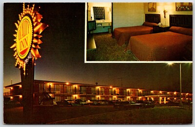 Quality Inn Jackson Tennessee Interior Room Front View Hotel TN Vintage Postcard