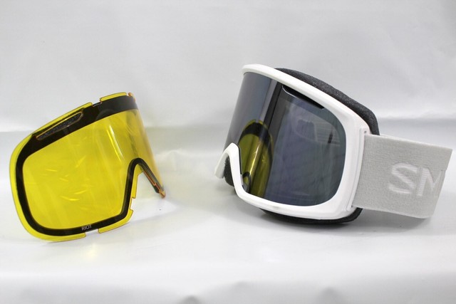 smith riot ski goggles