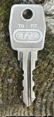 ROMAC FT225 CLASSIC CAR/VAN KEY