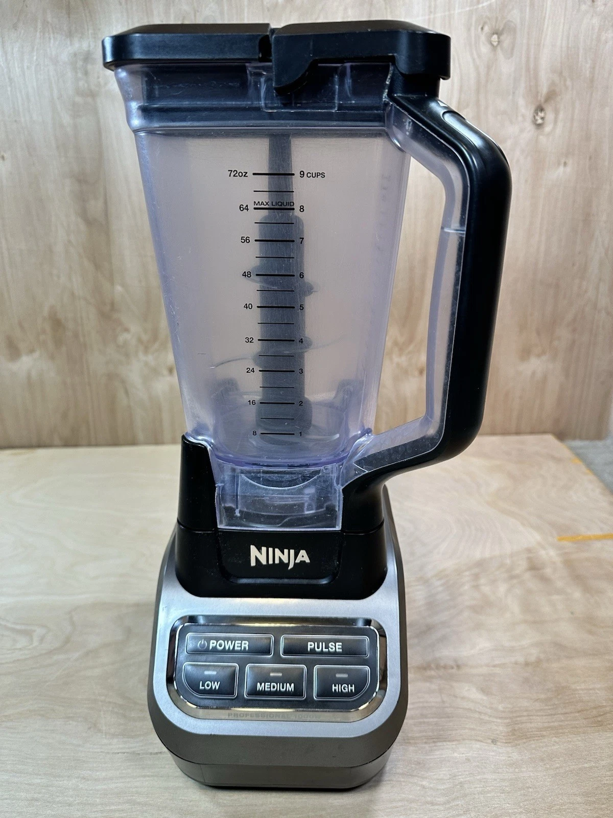 Ninja BL610 Professional Blender - 72 Oz - Black 1000W - Tested