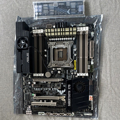 ASUS SABERTOOTH X79 ATX LGA2011 Intel DDR3 8-DIMM USB 3.0 Motherboard