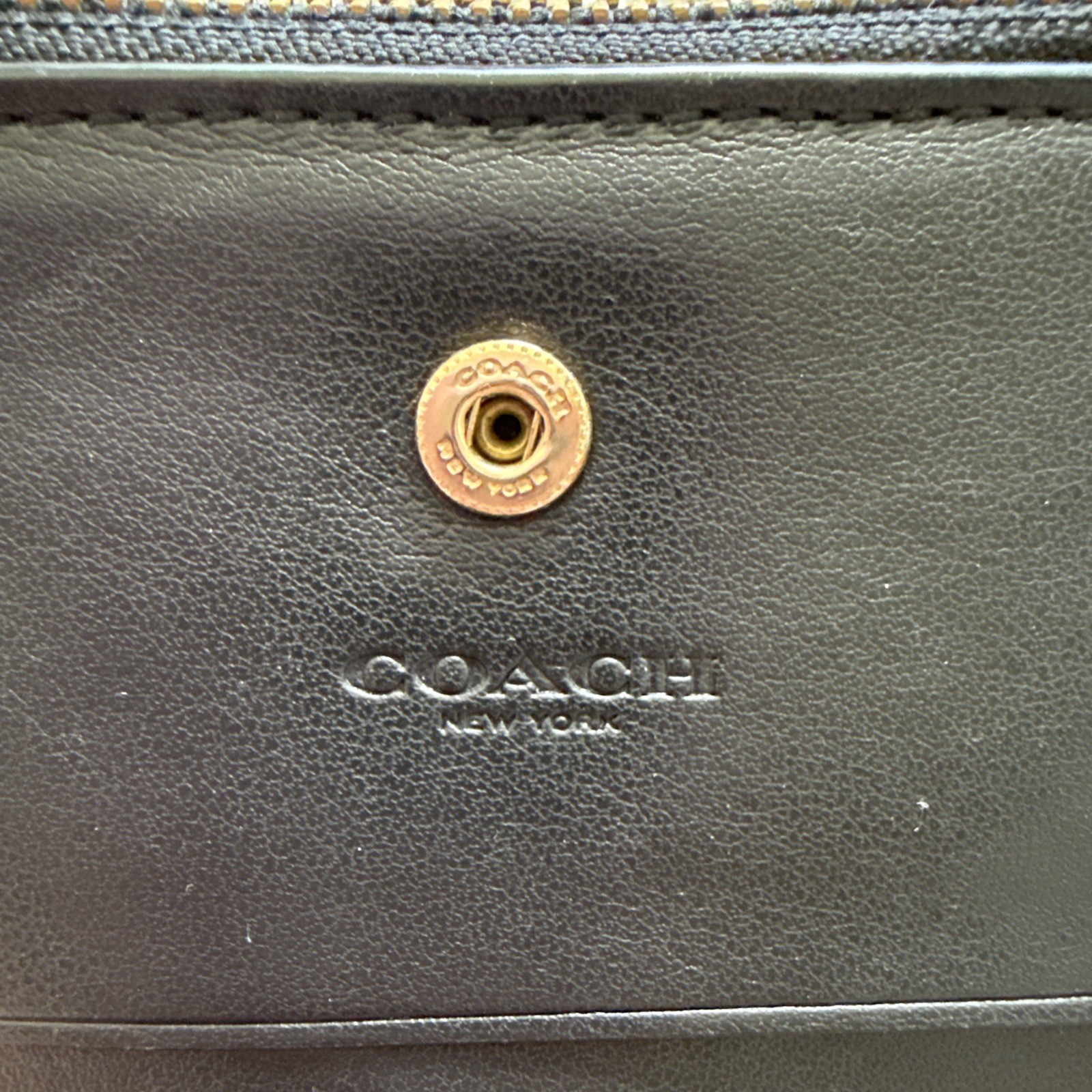 Coach Snap Wallet With Heart Print image 10