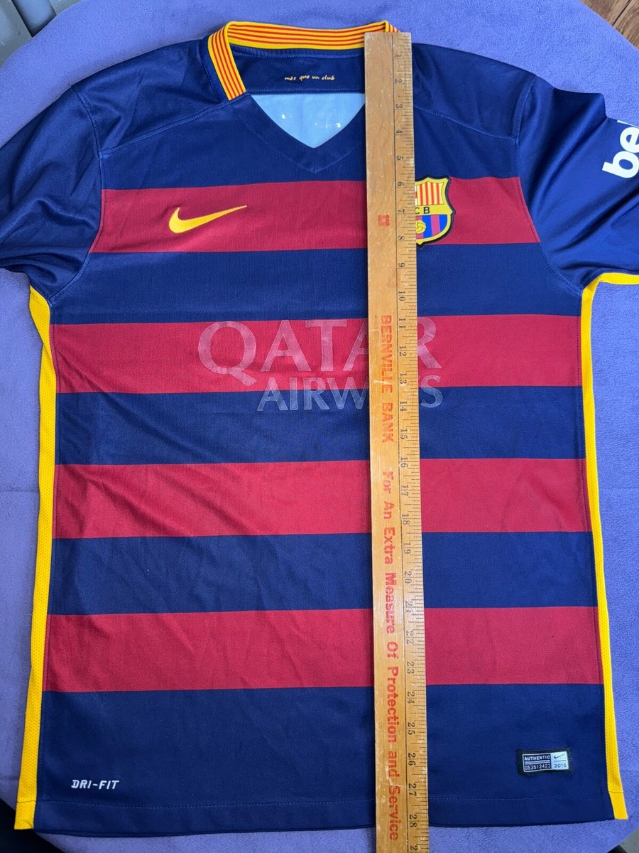 Nike FC Barcelona 15/16シーズン ホームユニフォーム Nike FC Barcelona Jersey 2015-16 Home Shirt Dri Fit Youth XL