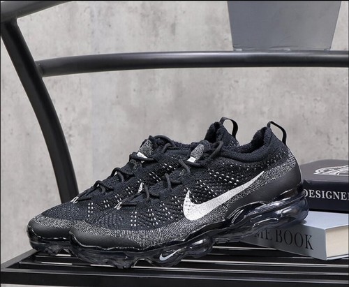 Nike Air VaporMax 2023 FlyKnit OREO negro/blanco DV1678-001 para hombre talla 6-15 - Imagen 9 de 12