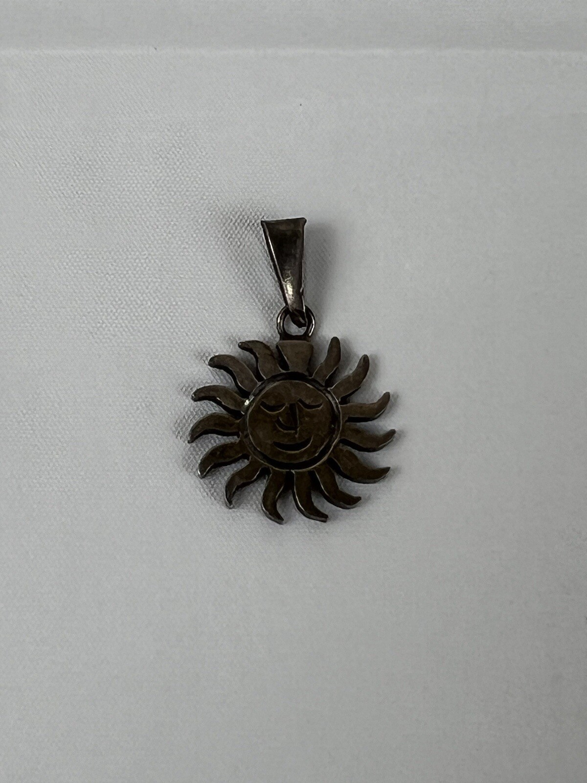 Signed Solid 925 Sterling Silver Smiley Face Sun … - image 1