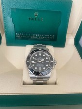 Rolex Submariner 124060
