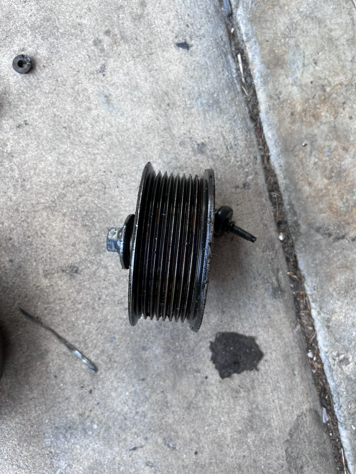 20032007 6.0 powerstroke idler pulley and belt tensioner eBay