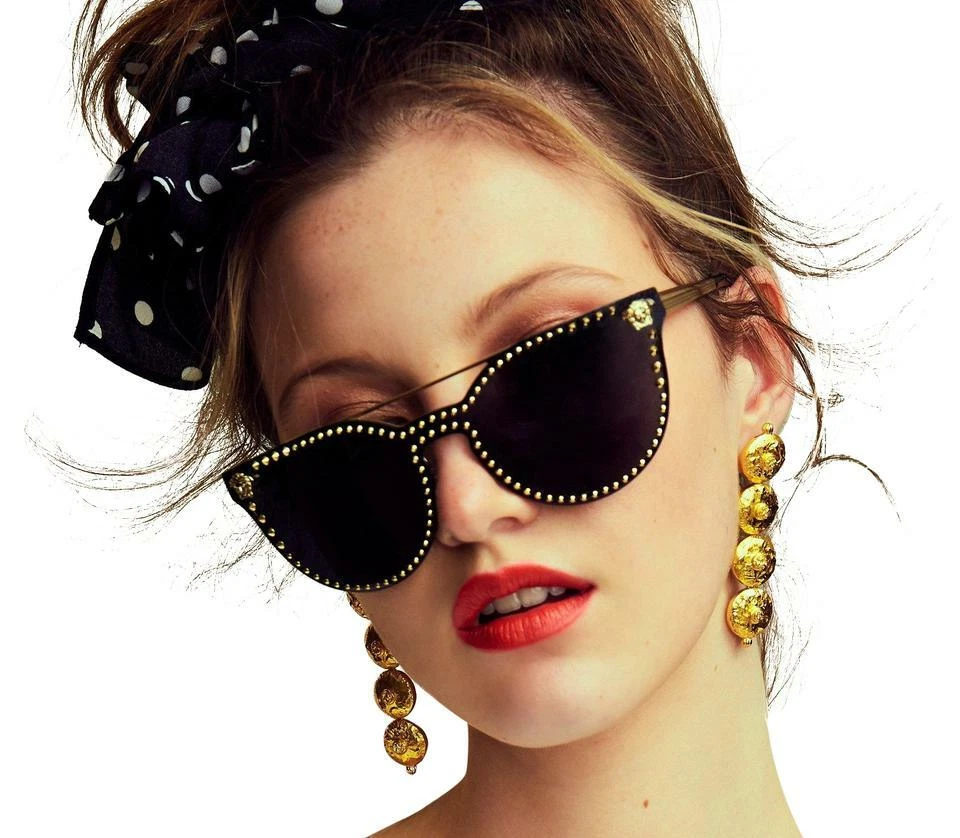 Studs Structure cat-eye sunglasses in Black