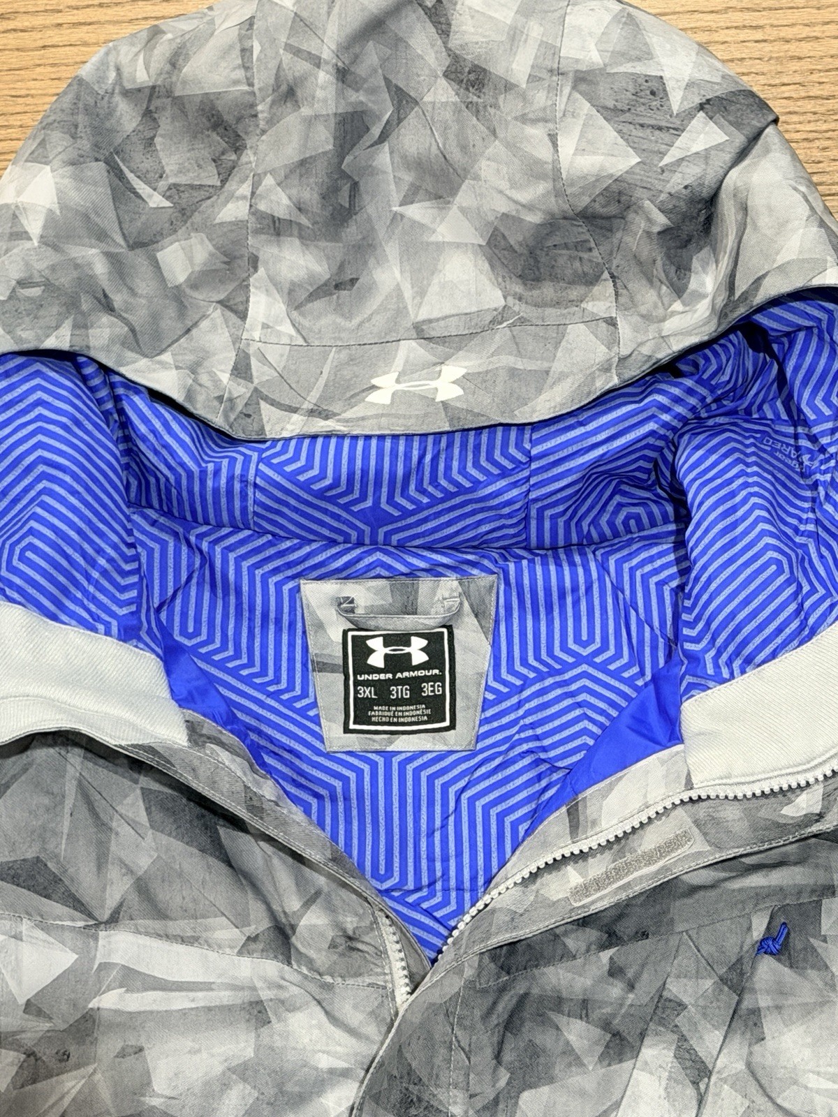 Men's Under Armour Grey Geometric Infrared Snow Jacket 3XL thumbnail 10