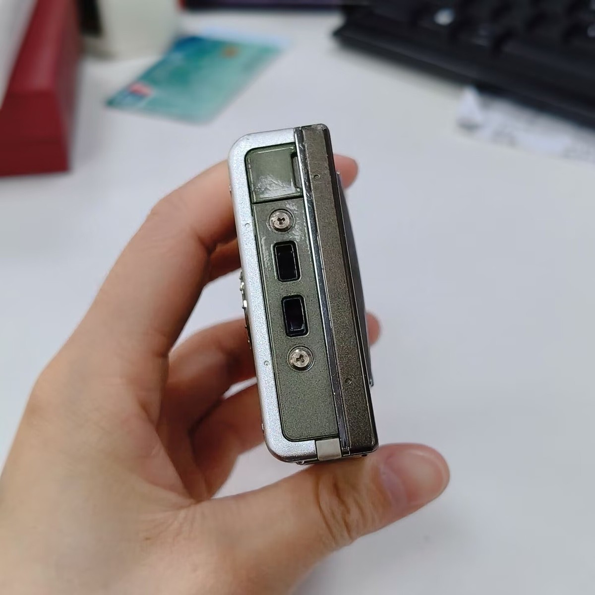 Fujifilm Finepix Z100fd Silver Compact Digital Camera 8.0MP 5X