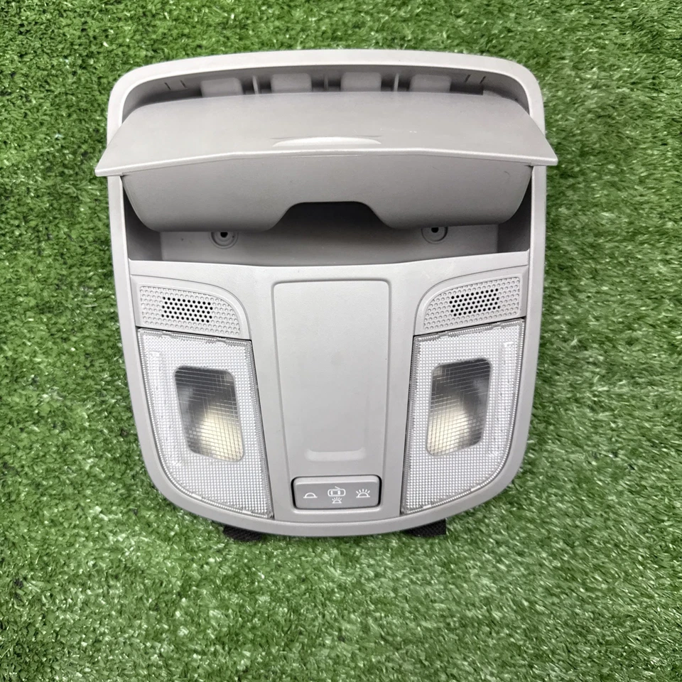 HYUNDAI TUCSON 2016-2021 TECHO SUPERIOR DELANTERO CÚPULA LUZ LÁMPARA DE LECTURA OEM Foto 2 de 4