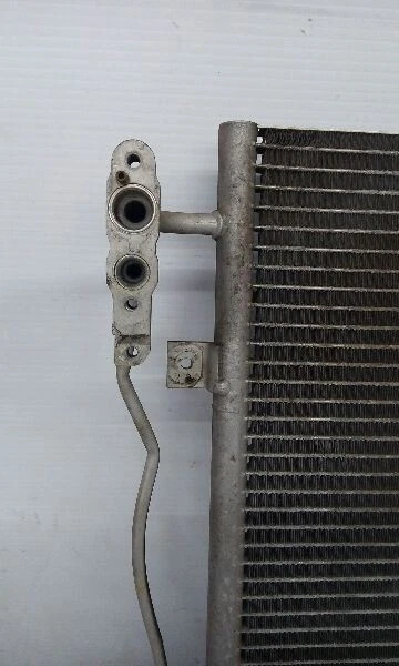 Condensador de CA 10-16 Land Rover LR4  Foto 2 de 4