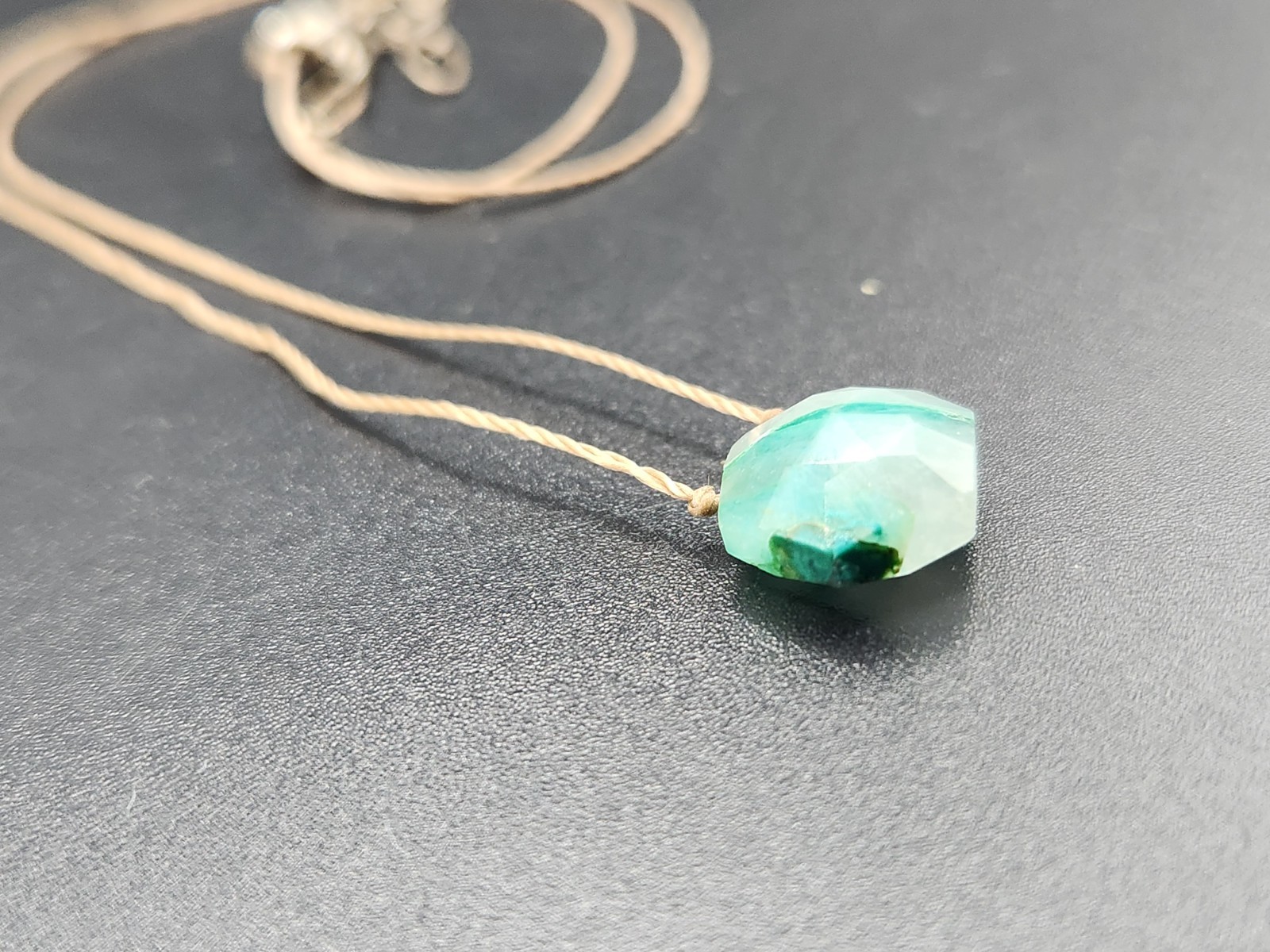 Small Green Fluorite Crystal Hexagonal Pendant Ne… - image 4