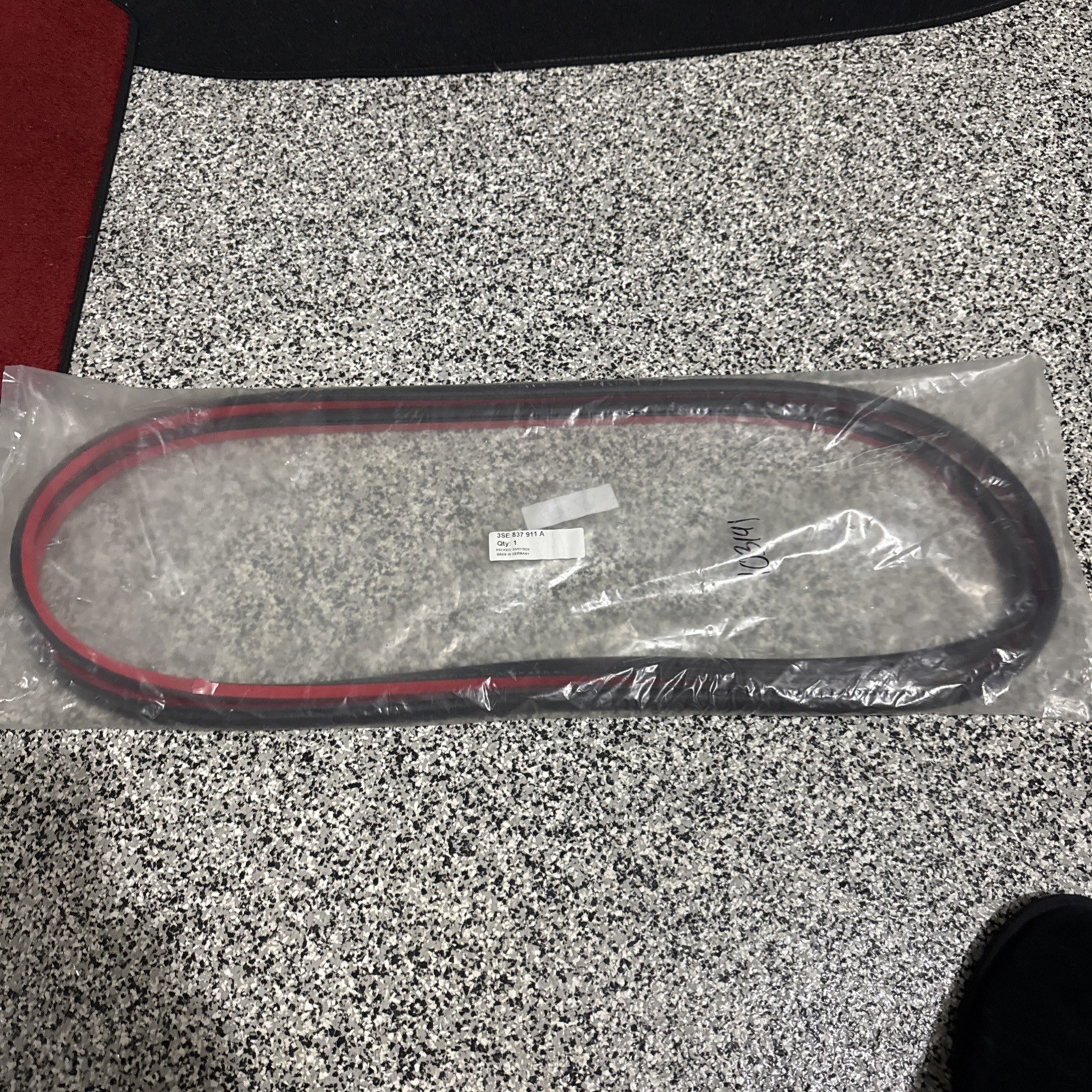 New Bentley Flying Spur 2020-2026 Door Seal  Part Number 3SE837911A
