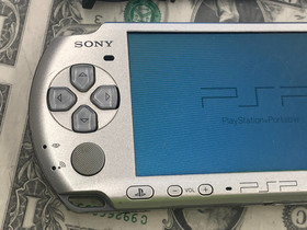 PlayStation Portable PSP-3001 Silver Console w/ Battery & Charger - Tested *Read
