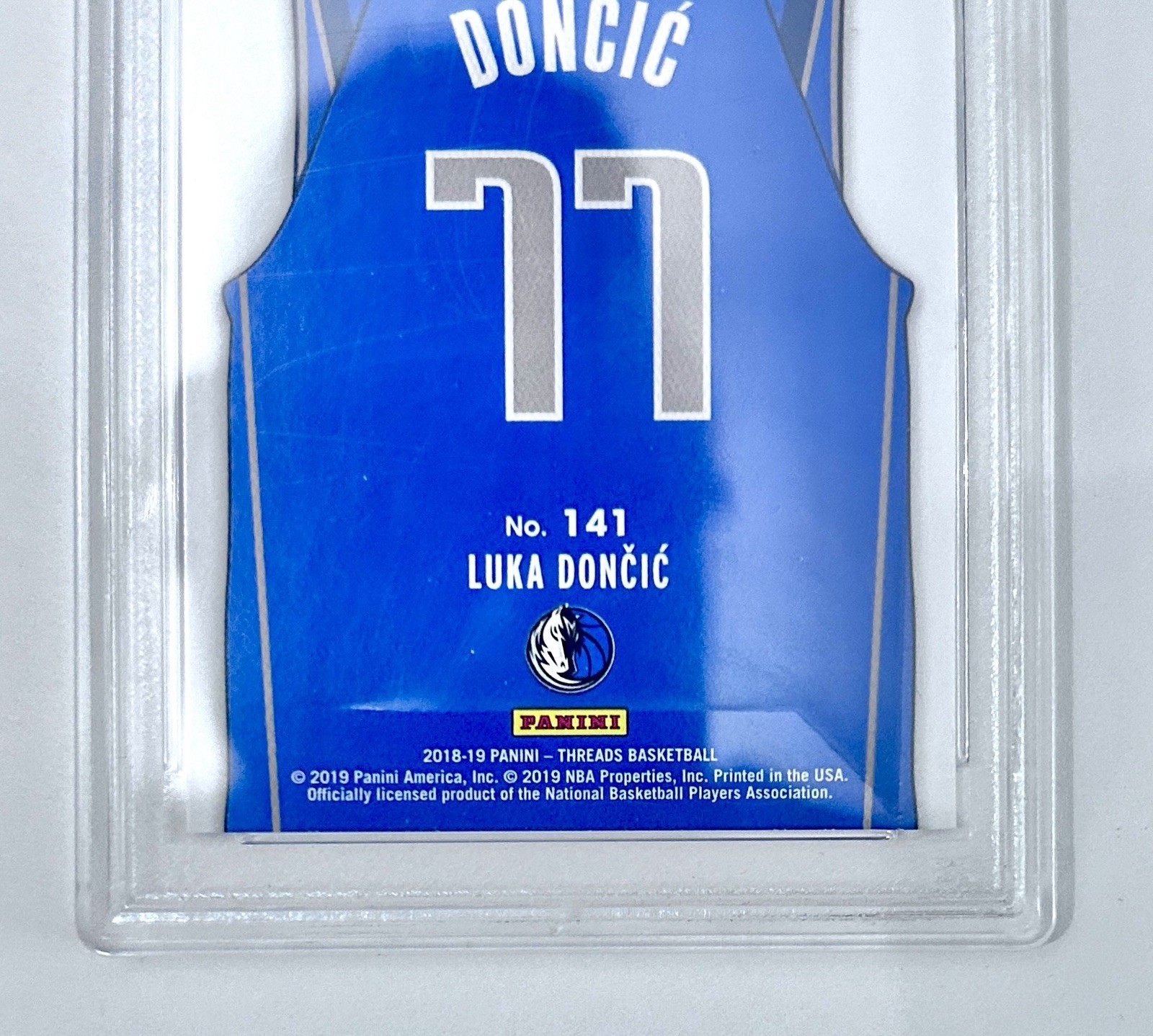 2018-19 Threads Luka Doncic PSA 9 Mint Rookies Icon Dazzle SP RC #141 Mavs NBA view 11