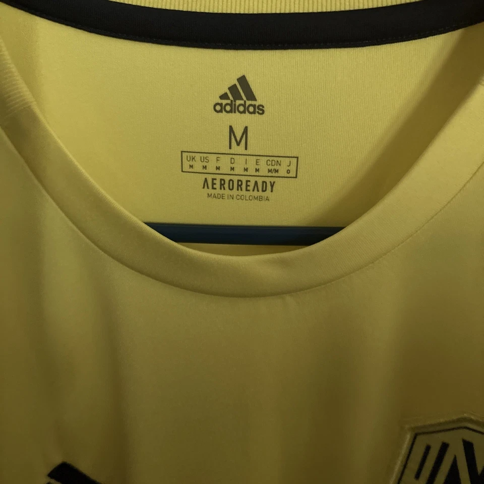 Camiseta Adidas Nashville SC 2022-2023 local para hombre mediana Foto 3 de 3
