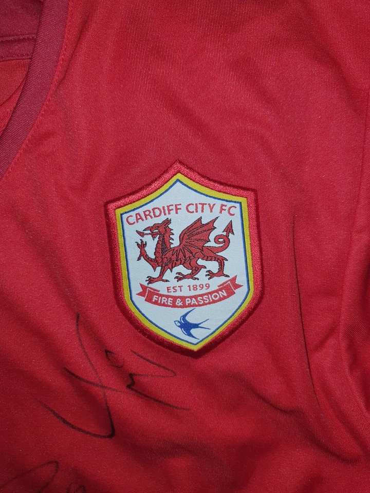 original Puma Trikot Cardiff City signiert / Autogramme / neu F1315 - Bild 2 von 4