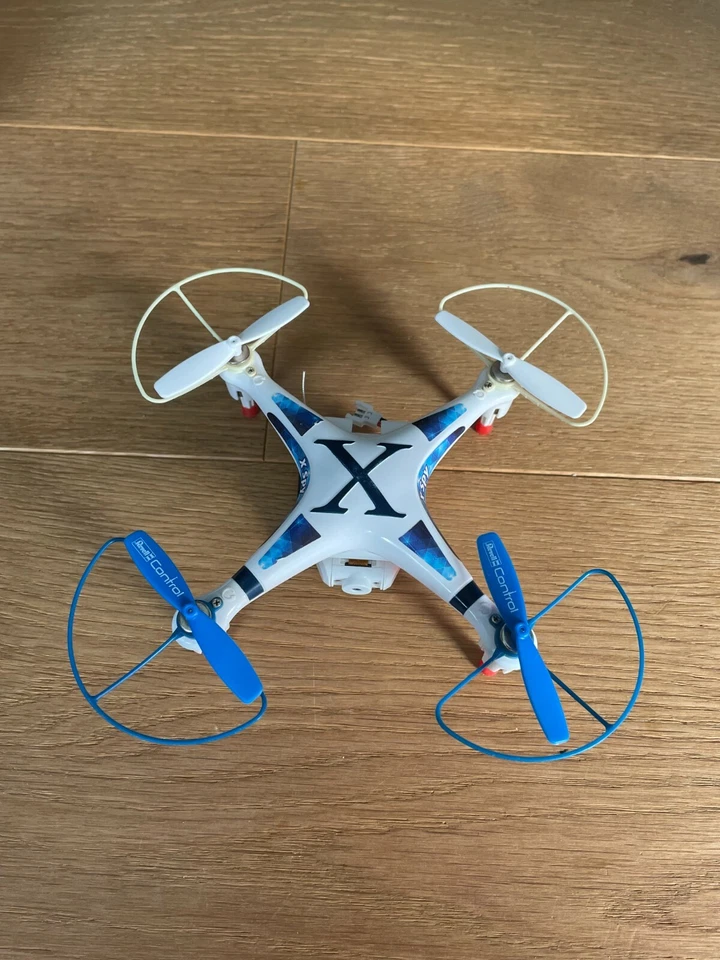 Revell - WiFi Quadcopter X-SPY 23954 - Bild 3 von 4